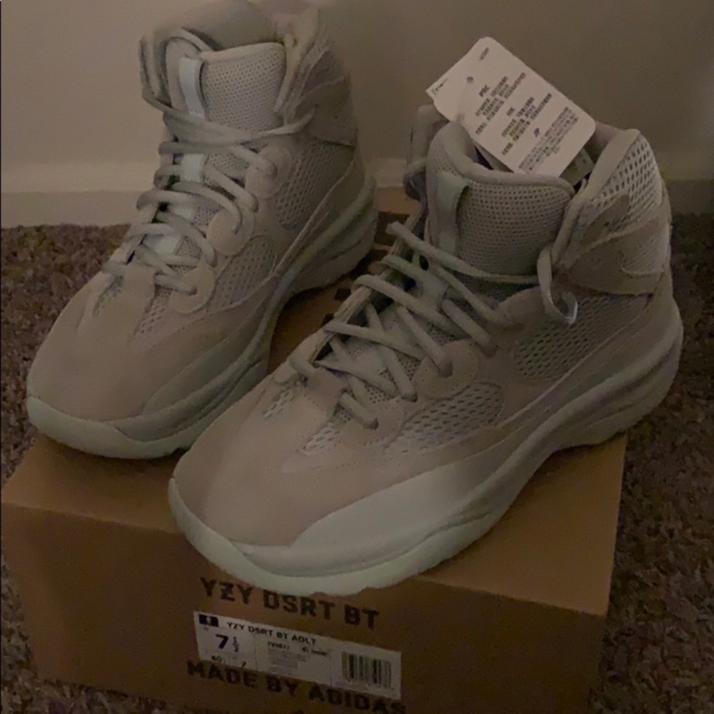 Brand New Adidas Yeezy!!